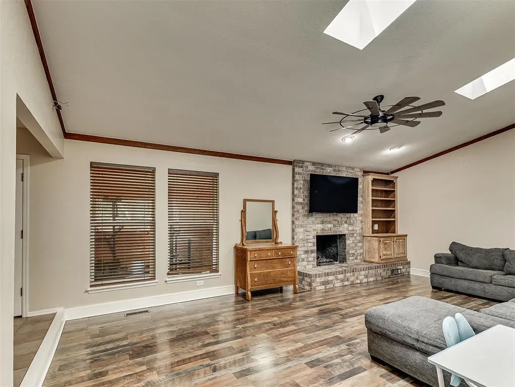 Photo 9 — 1914 Bowling Green Place, Norman, OK 73071