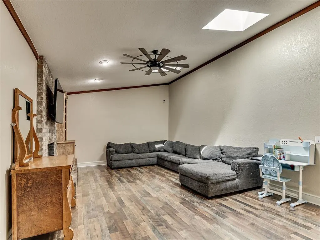 Photo 10 — 1914 Bowling Green Place, Norman, OK 73071