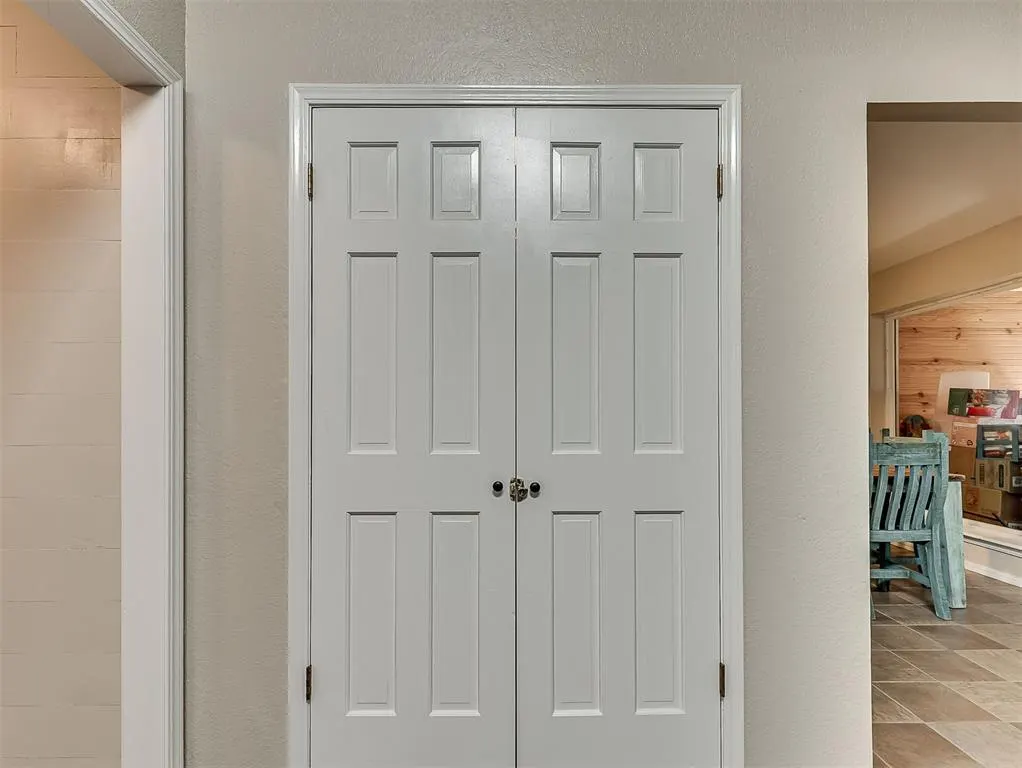 Photo 14 — 1914 Bowling Green Place, Norman, OK 73071