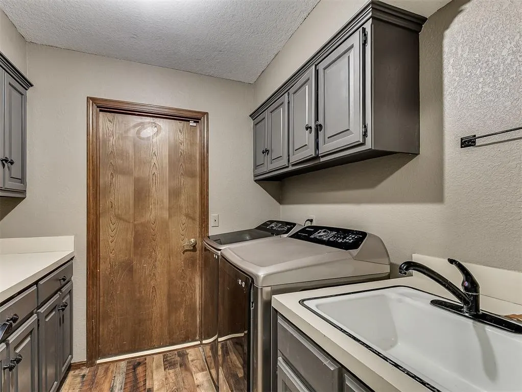 Photo 37 — 1914 Bowling Green Place, Norman, OK 73071