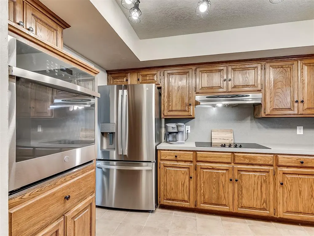 Photo 21 — 1914 Bowling Green Place, Norman, OK 73071