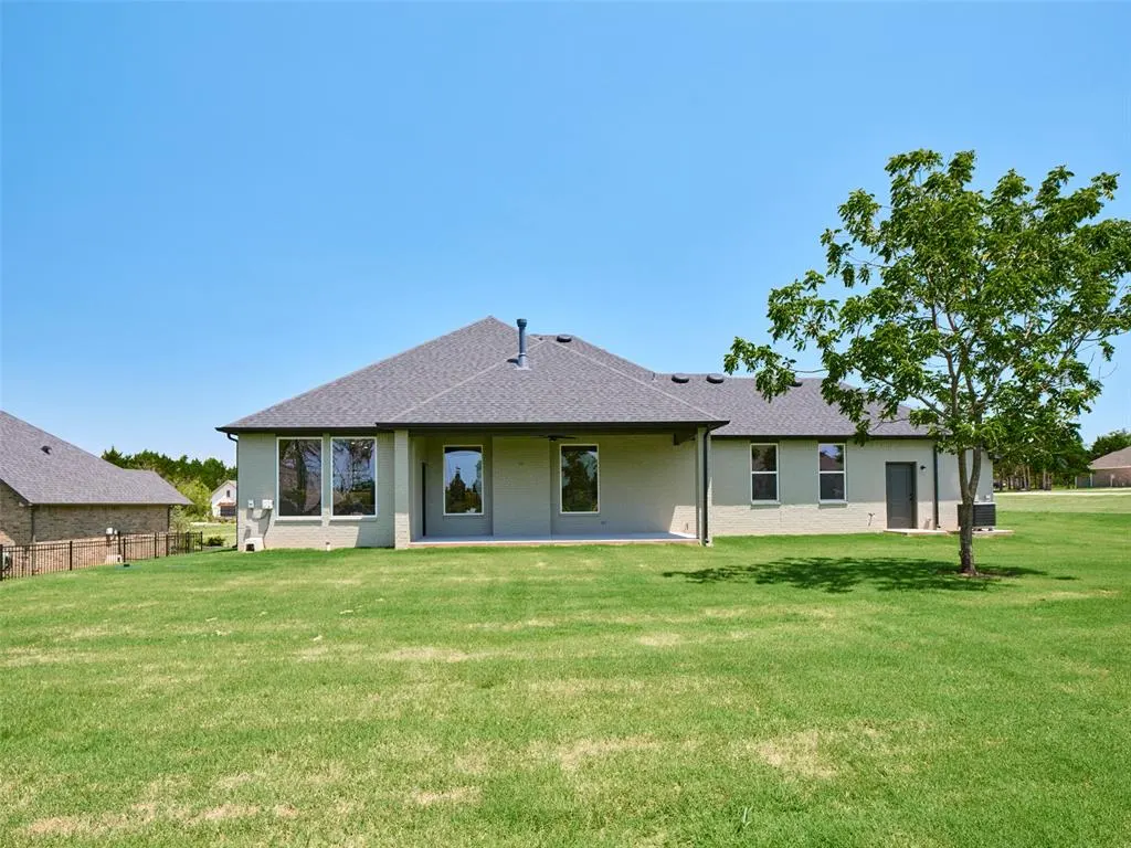 Photo 37 — 9124 SW 90th Street, Mustang, OK 73064