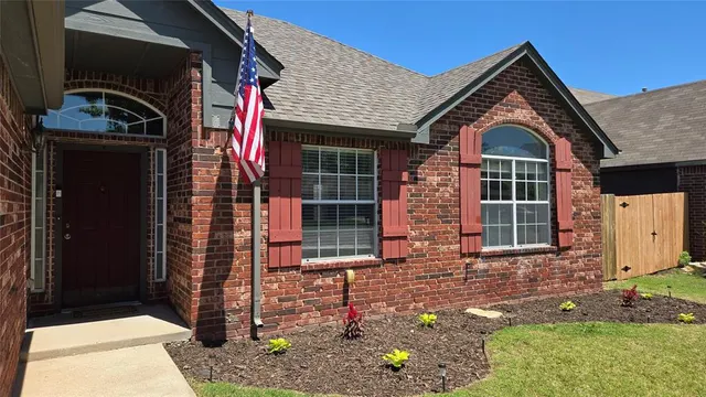Photo 3 — 19613 E 39th Street, Broken Arrow, OK 74014