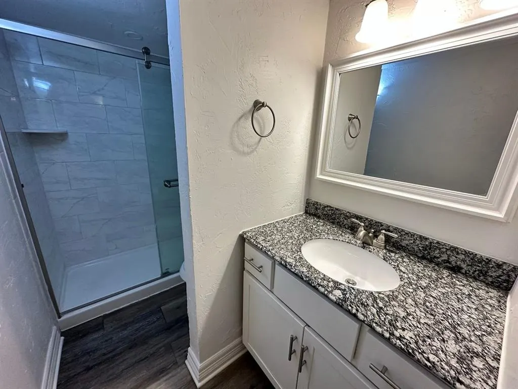 Photo 32 — 710 NW 17th Street, Oklahoma City, OK 73103