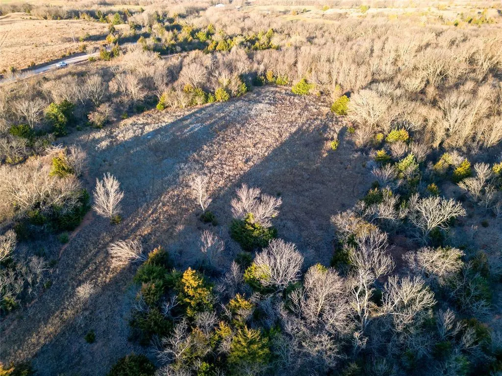 Front exterior — E 1450 Road, Lindsay, OK 73052