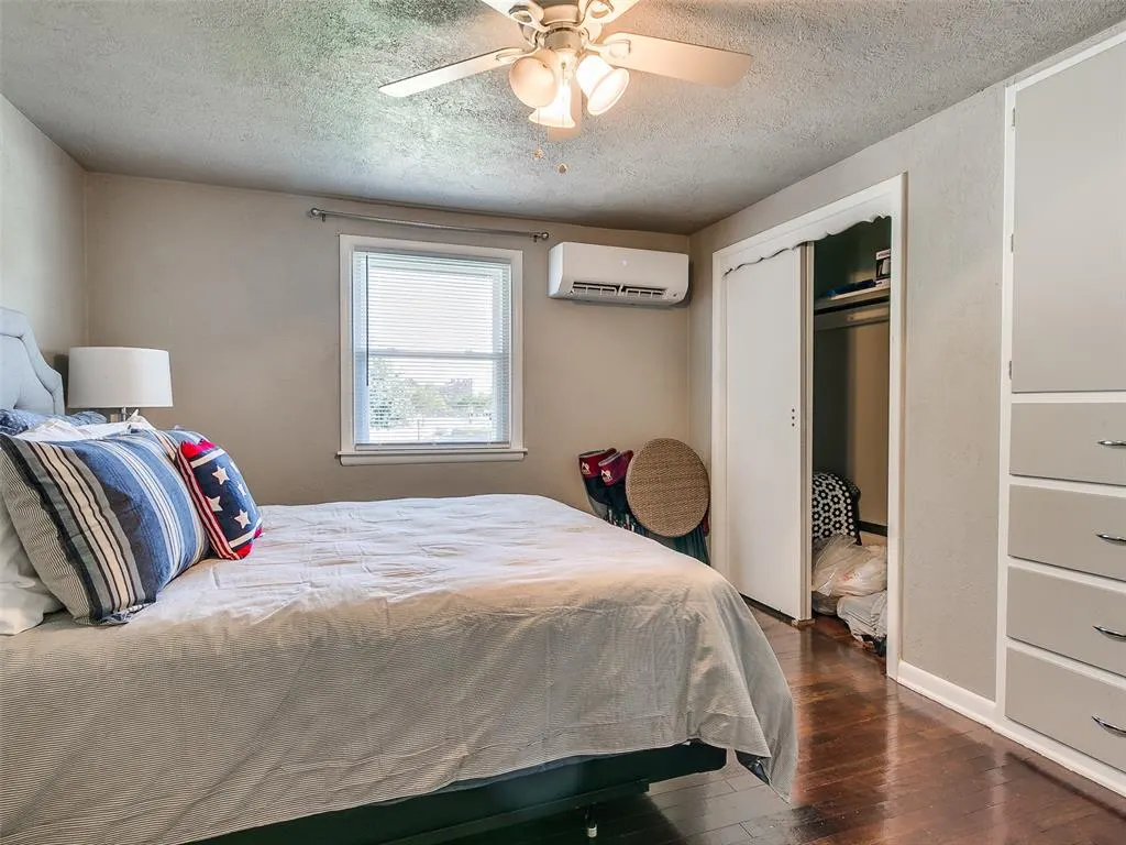 Photo 26 — 203 E Brooks Avenue, Norman, OK 73069