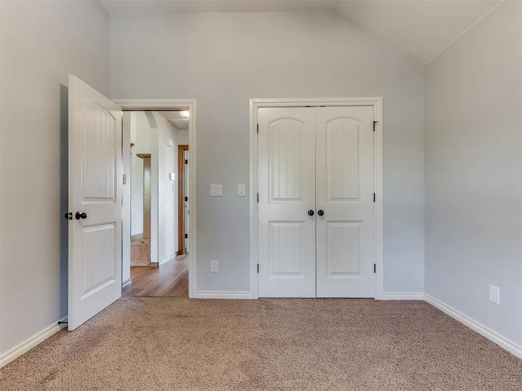 Photo 10 — 807 W Abi Road, Washington, OK 73093