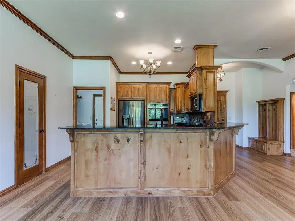 Photo 21 — 807 W Abi Road, Washington, OK 73093