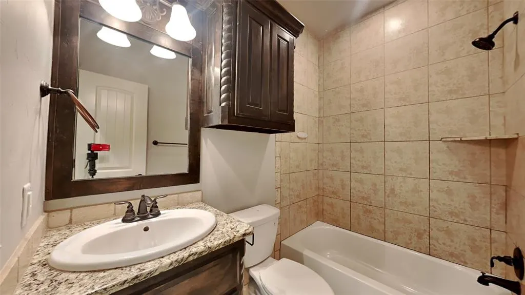 Photo 15 — 2425 NW 153rd Street, Edmond, OK 73013