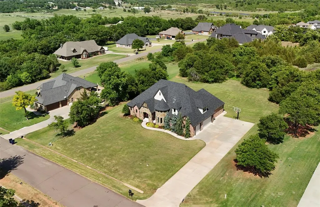 Photo 49 — 9908 Jamie Way, Choctaw, OK 73020