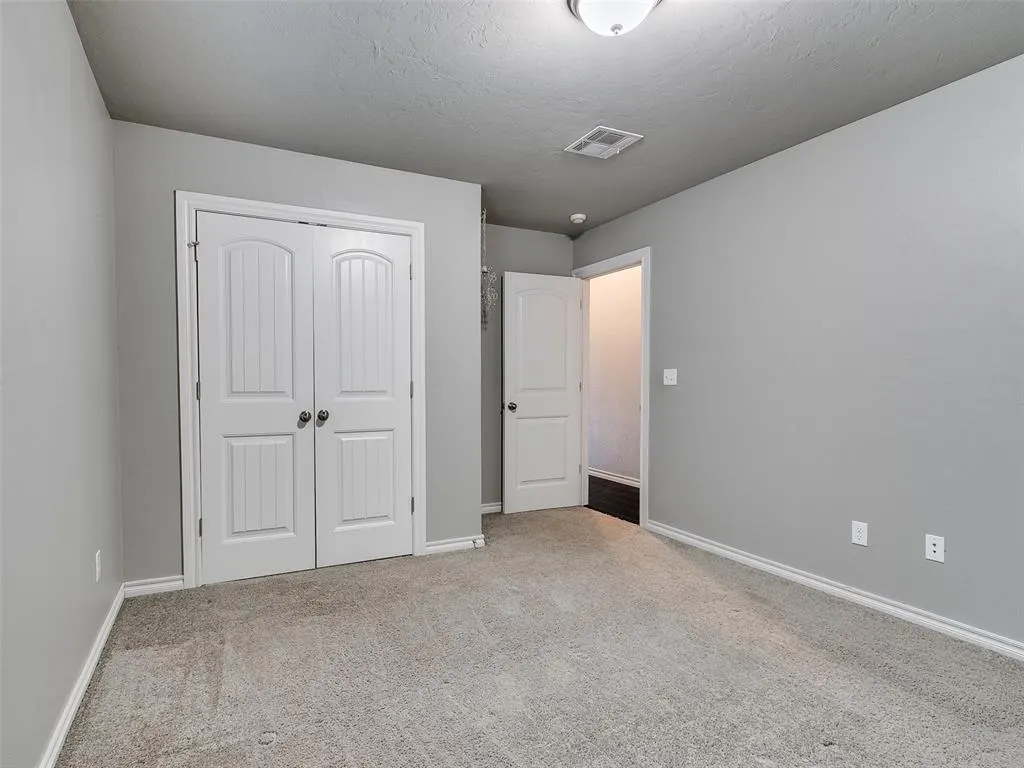Photo 17 — 12712 NW 5th Street, Yukon, OK 73099