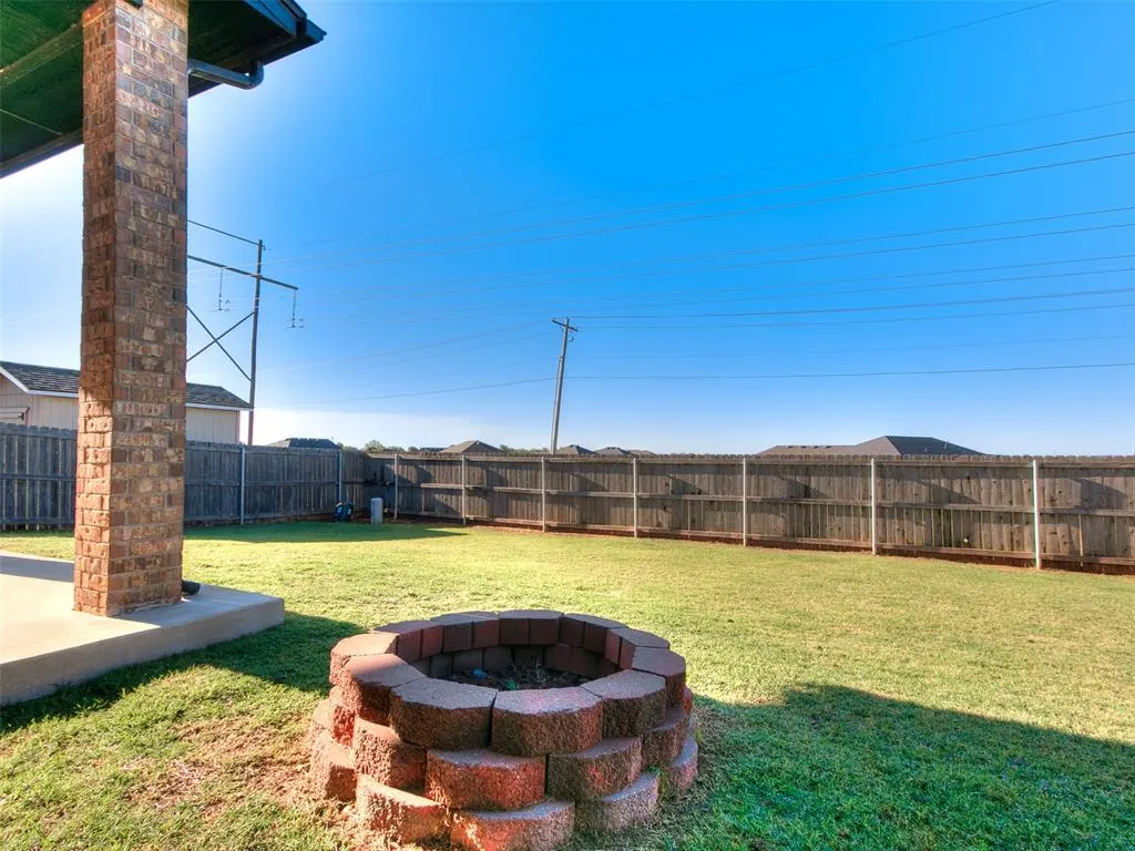 Photo 23 — 12712 NW 5th Street, Yukon, OK 73099