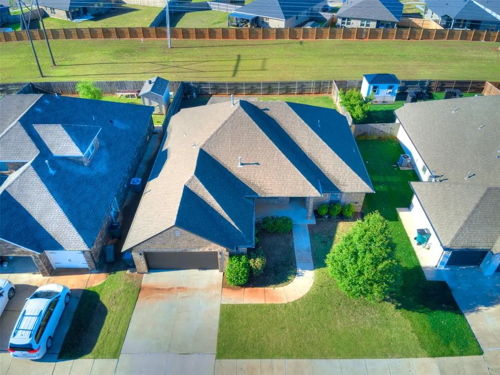 Photo 24 — 12712 NW 5th Street, Yukon, OK 73099