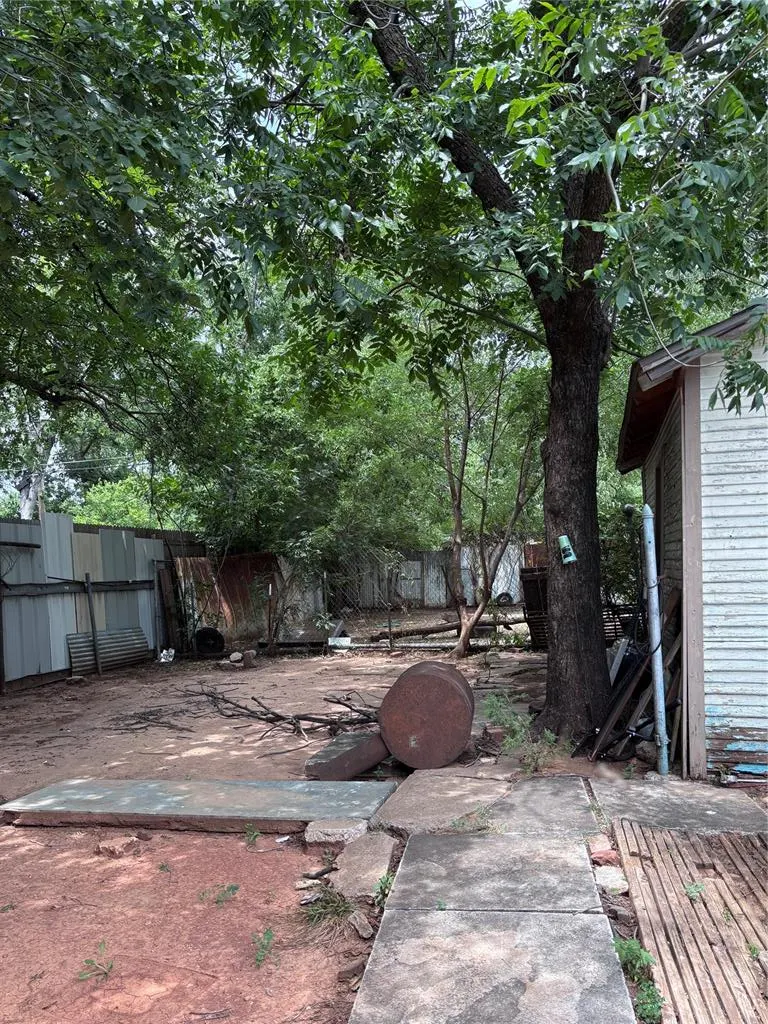 Photo 9 — 1625 NW 13th Street, Oklahoma City, OK 73106