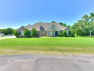 Sold home at 5415 Midway Drive