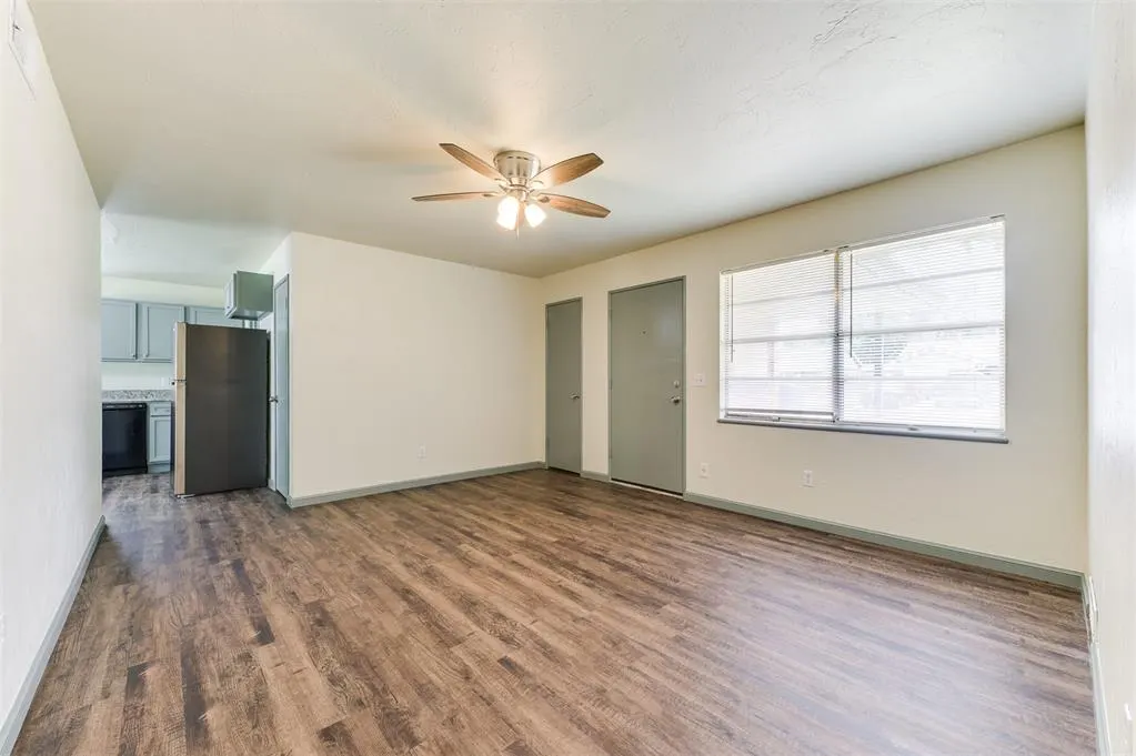 Photo 5 — 2621 N Reeves Avenue, Oklahoma City, OK 73127