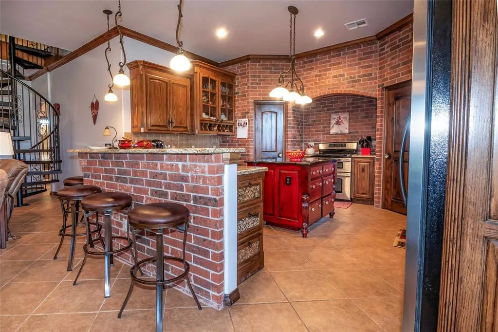 Photo 19 — 880014 S Carey Lane, Chandler, OK 74834