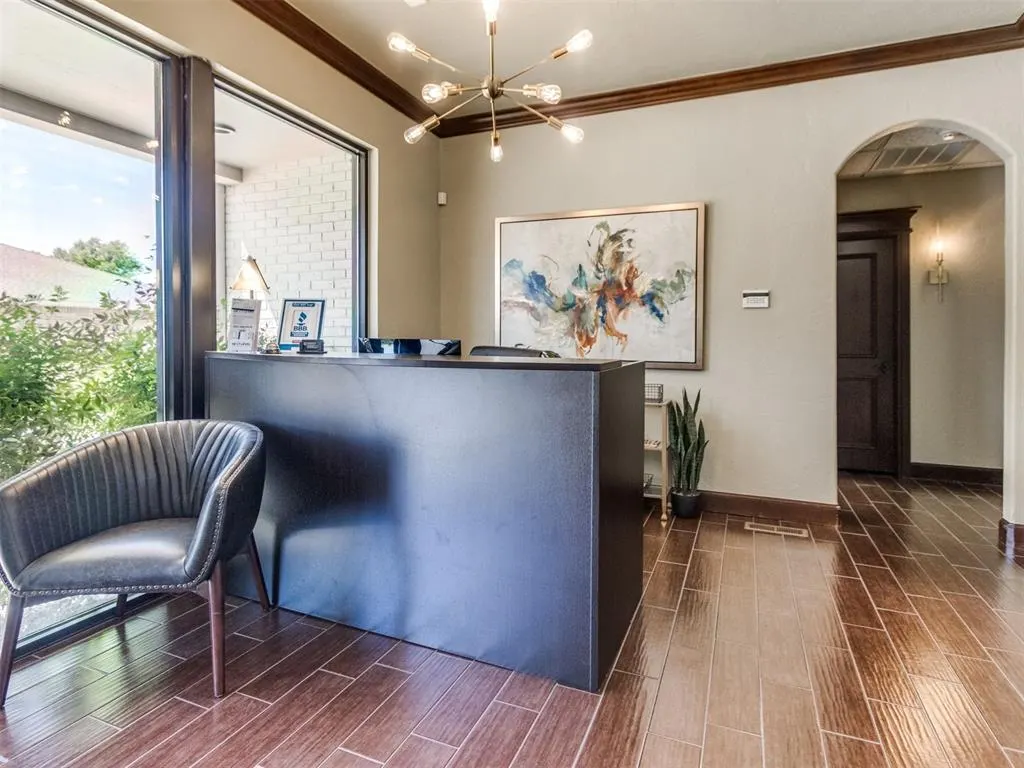 Photo 15 — 2425 Wilcox Drive, Norman, OK 73069