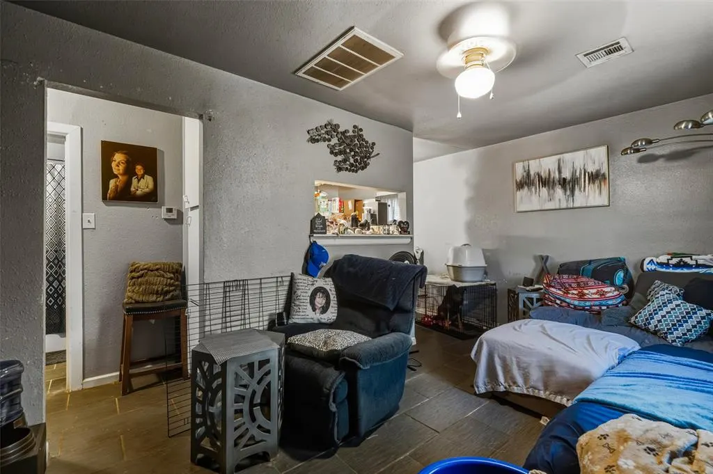 Photo 3 — 3808 SW 41st Street, Oklahoma City, OK 73119