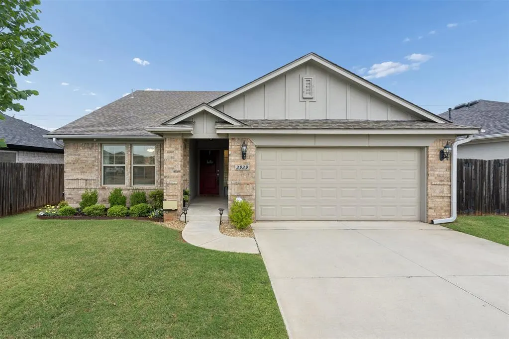 Photo 2 — 2929 Blue Fish Road, Norman, OK 73069