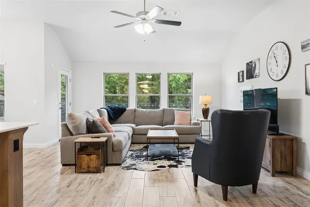 Photo 5 — 2929 Blue Fish Road, Norman, OK 73069