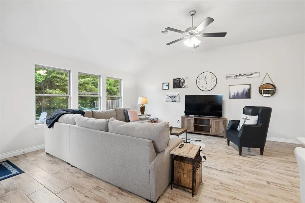 Photo 8 — 2929 Blue Fish Road, Norman, OK 73069