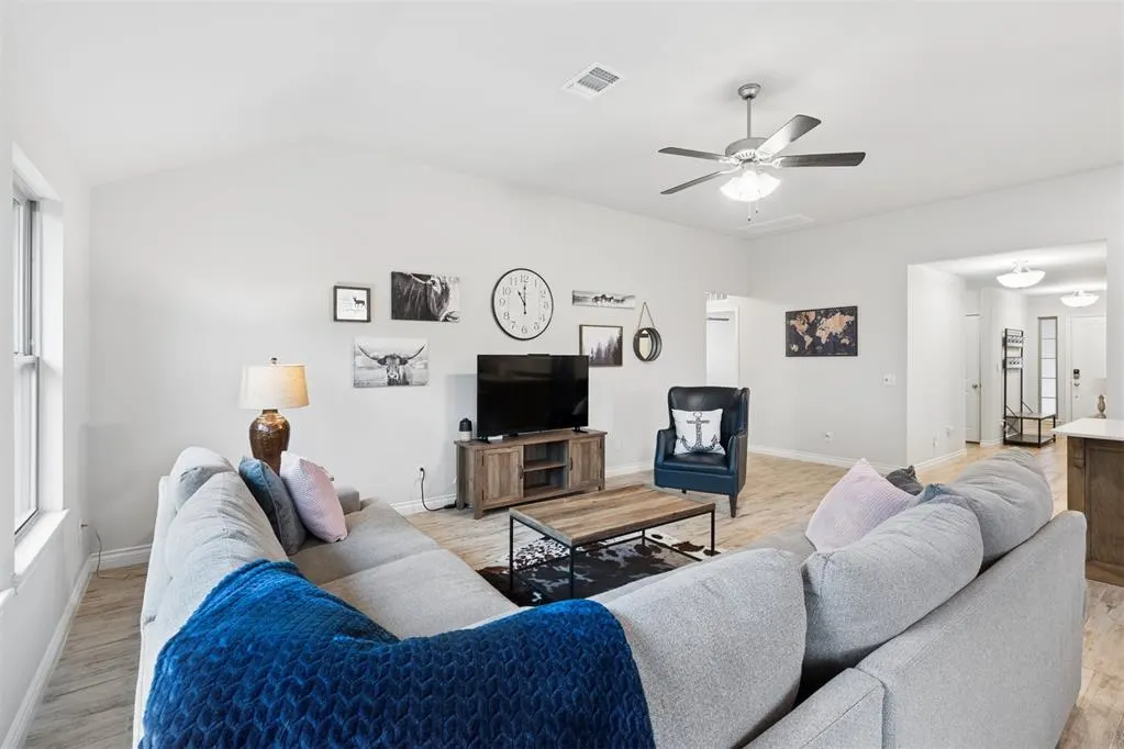 Photo 9 — 2929 Blue Fish Road, Norman, OK 73069