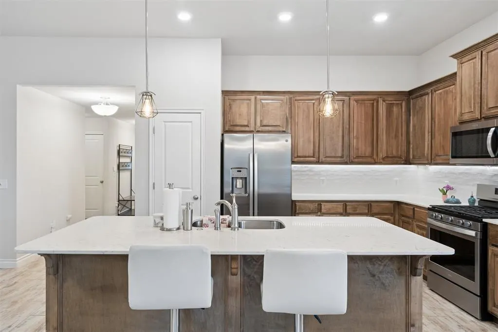 Photo 3 — 2929 Blue Fish Road, Norman, OK 73069