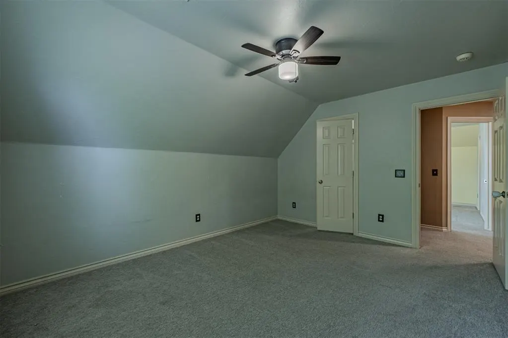 Photo 31 — 10808 NW 117th Place, Yukon, OK 73099