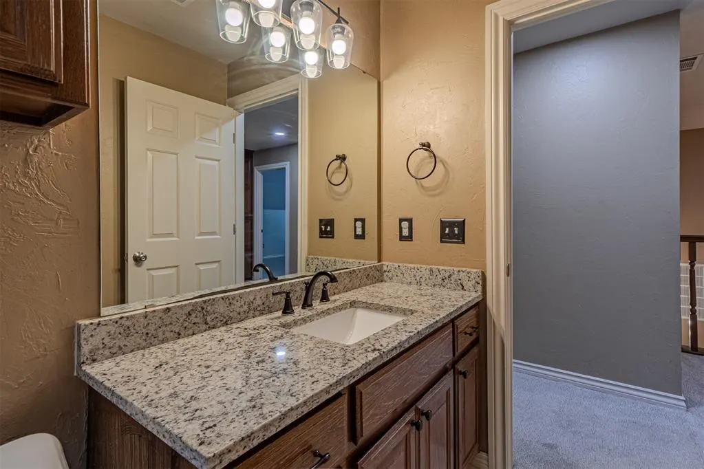 Photo 36 — 10808 NW 117th Place, Yukon, OK 73099