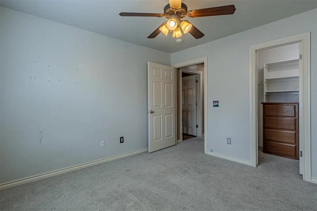 Photo 38 — 10808 NW 117th Place, Yukon, OK 73099