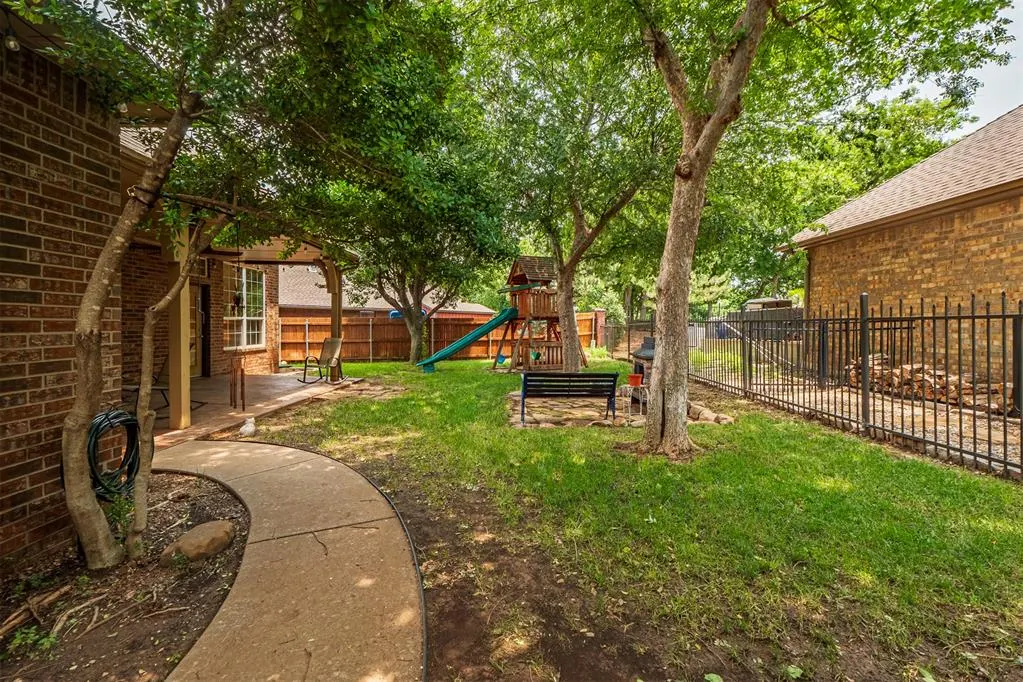 Photo 46 — 10808 NW 117th Place, Yukon, OK 73099