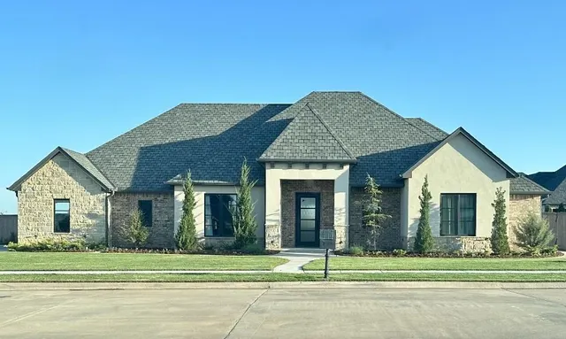 Front exterior — 1107 Stonemill Drive, Kingfisher, OK 73750