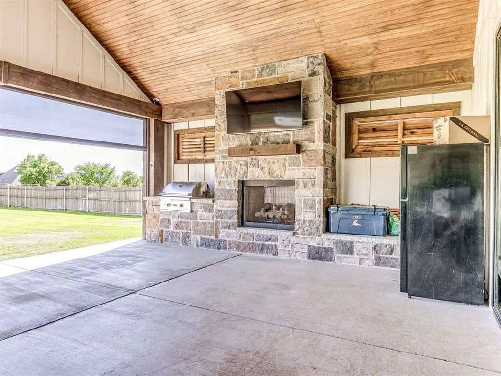 Photo 11 — 280 Old Farm Road, Edmond, OK 73034