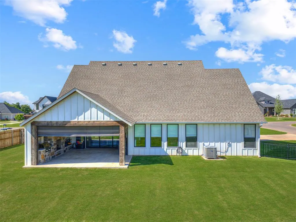 Photo 12 — 280 Old Farm Road, Edmond, OK 73034