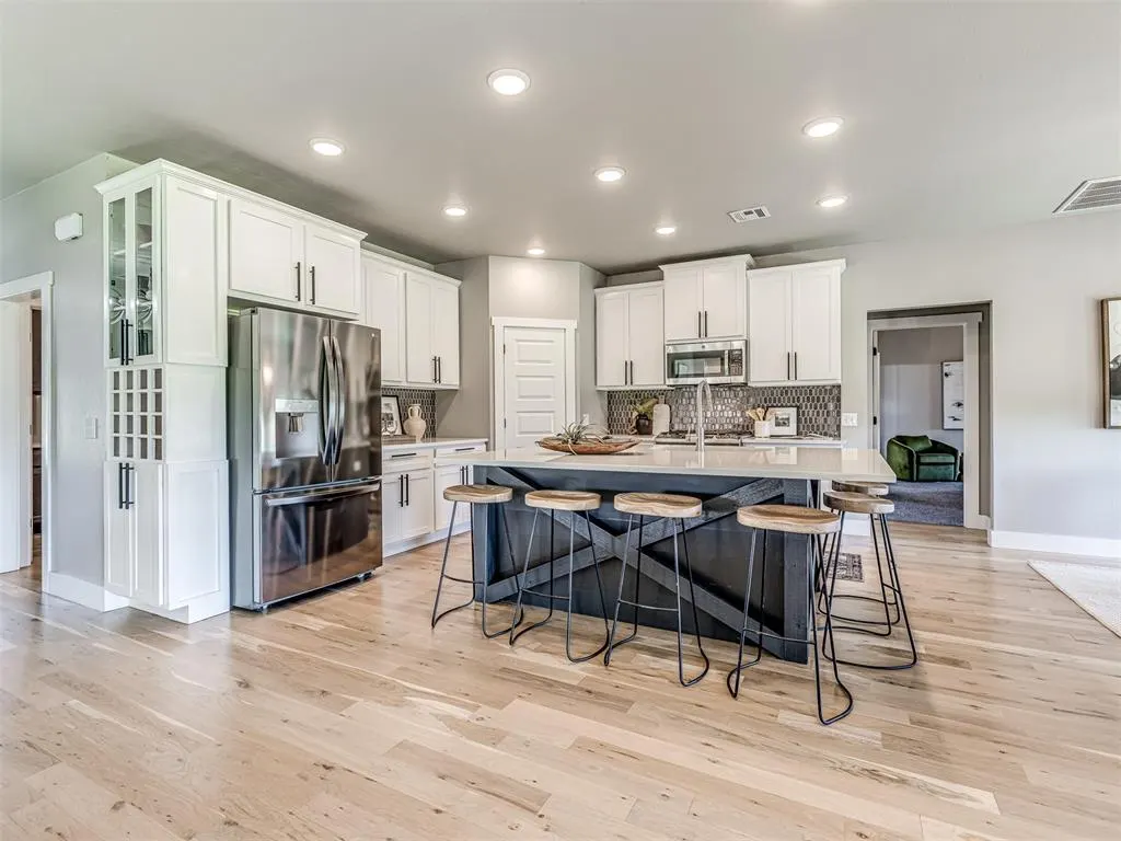 Photo 14 — 280 Old Farm Road, Edmond, OK 73034