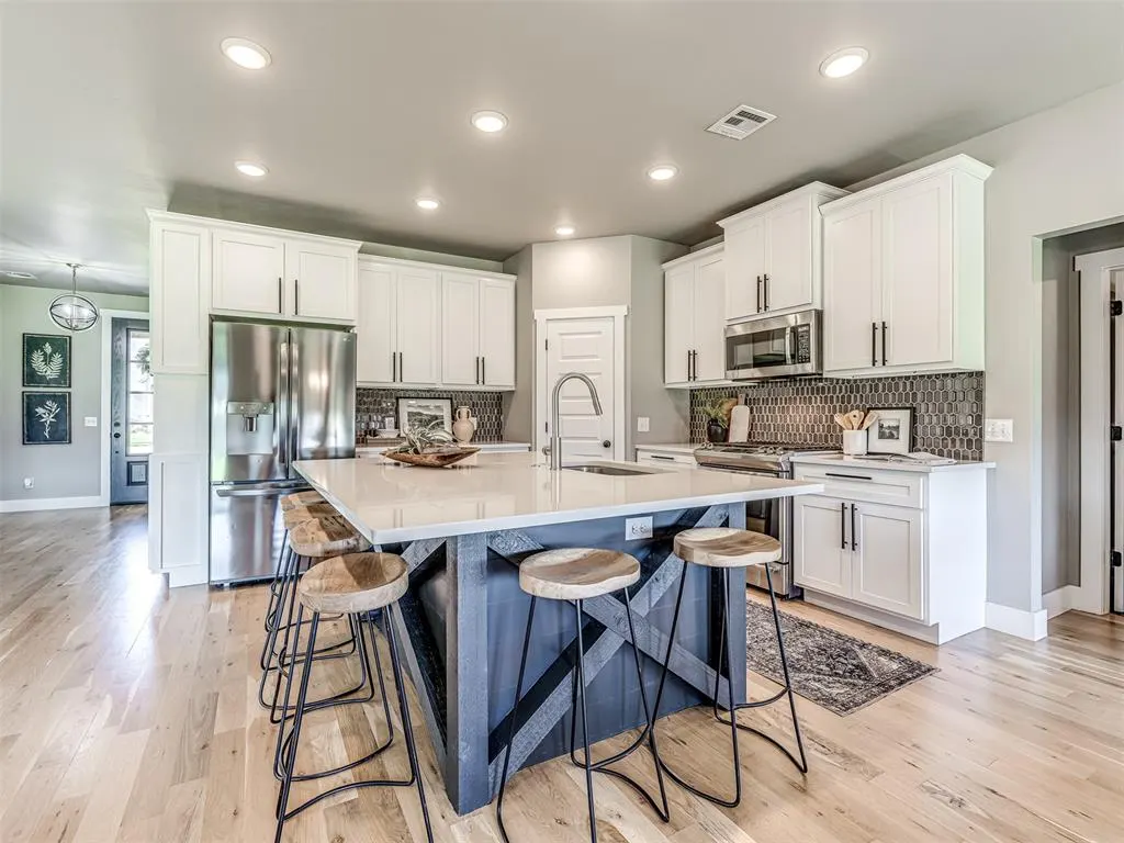 Photo 17 — 280 Old Farm Road, Edmond, OK 73034