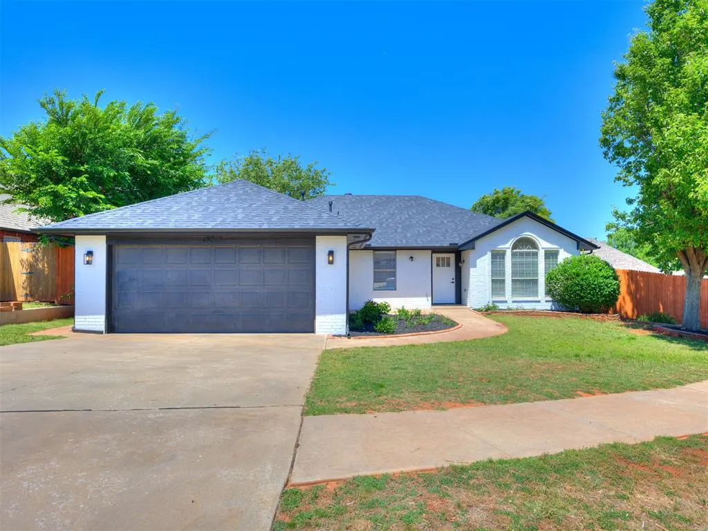 Photo 3 — 18213 Bur Oak Drive, Edmond, OK 73012