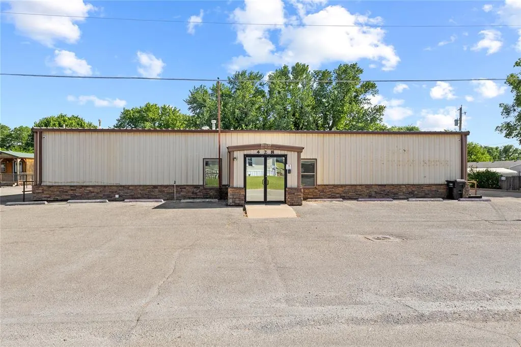 Front exterior — 428 E 2nd Street, Hydro, OK 73048