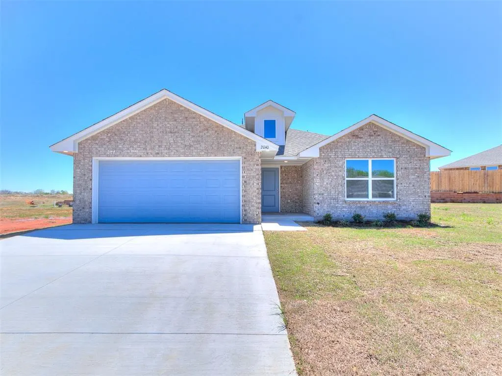 Front exterior — 2040 Brush Creek Way, Newcastle, OK 73065