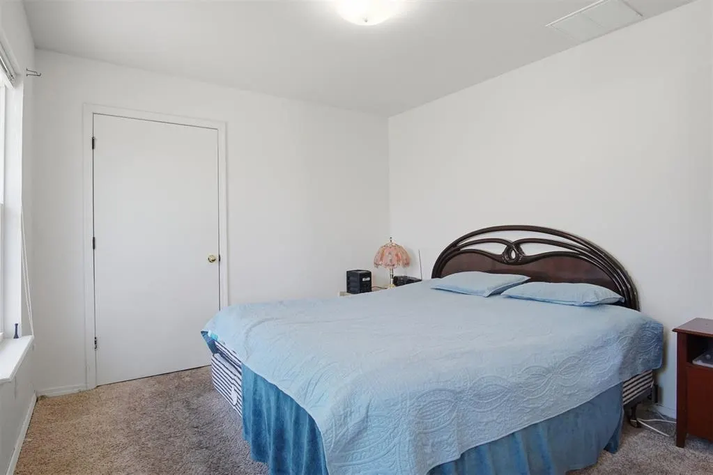 Photo 6 — 8517 N Phillips Avenue, Oklahoma City, OK 73114
