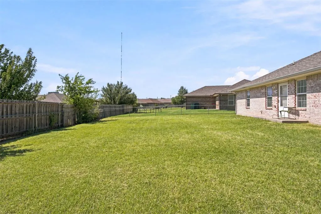 Photo 29 — 8517 N Phillips Avenue, Oklahoma City, OK 73114