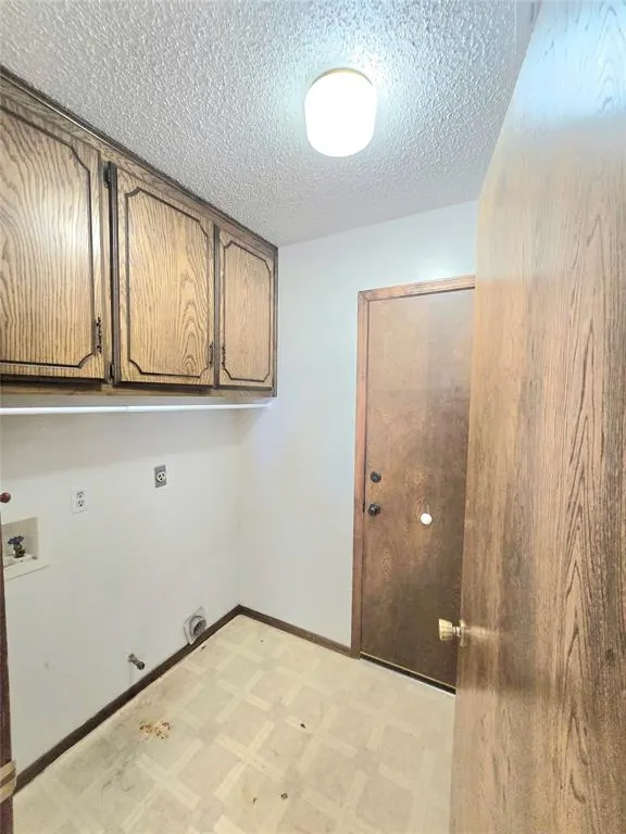 Photo 9 — 808 Cambridge Drive, Altus, OK 73521