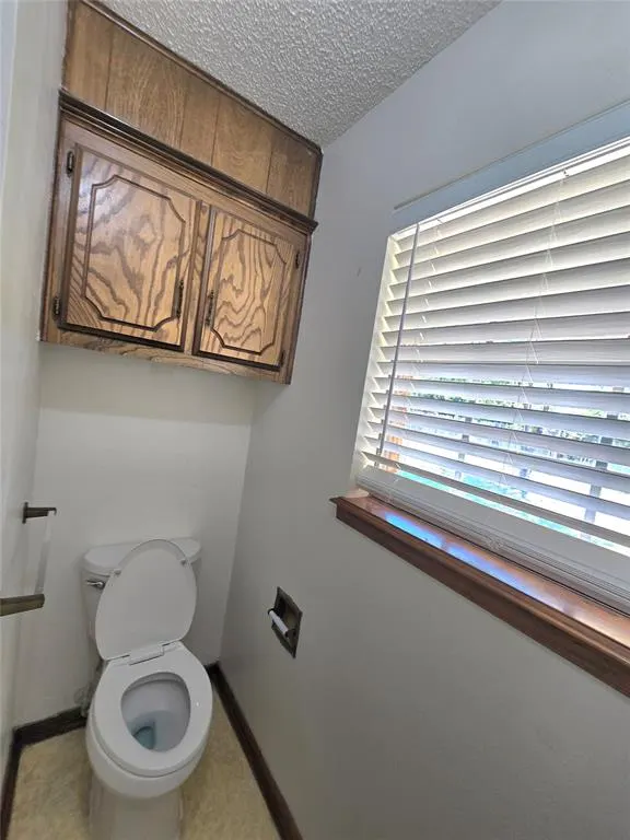 Photo 28 — 808 Cambridge Drive, Altus, OK 73521