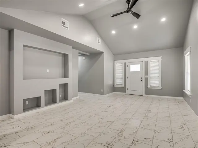 Photo 6 — 235 SE 40th Street, Oklahoma City, OK 73129