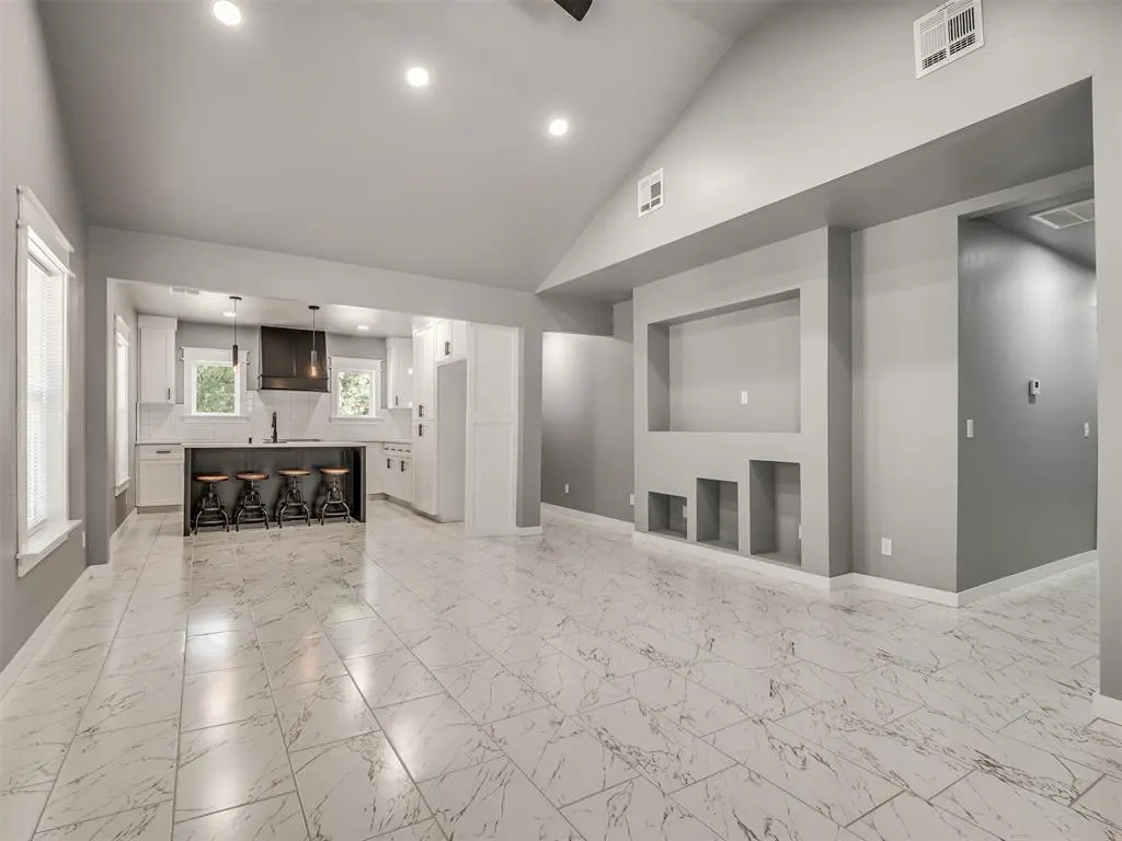 Photo 7 — 235 SE 40th Street, Oklahoma City, OK 73129