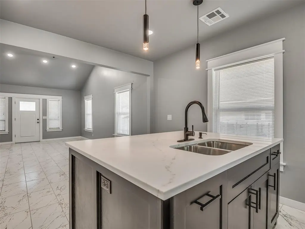 Photo 21 — 235 SE 40th Street, Oklahoma City, OK 73129