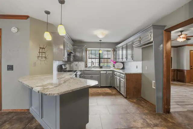 Photo 3 — 14125 Osage Drive, Edmond, OK 73013