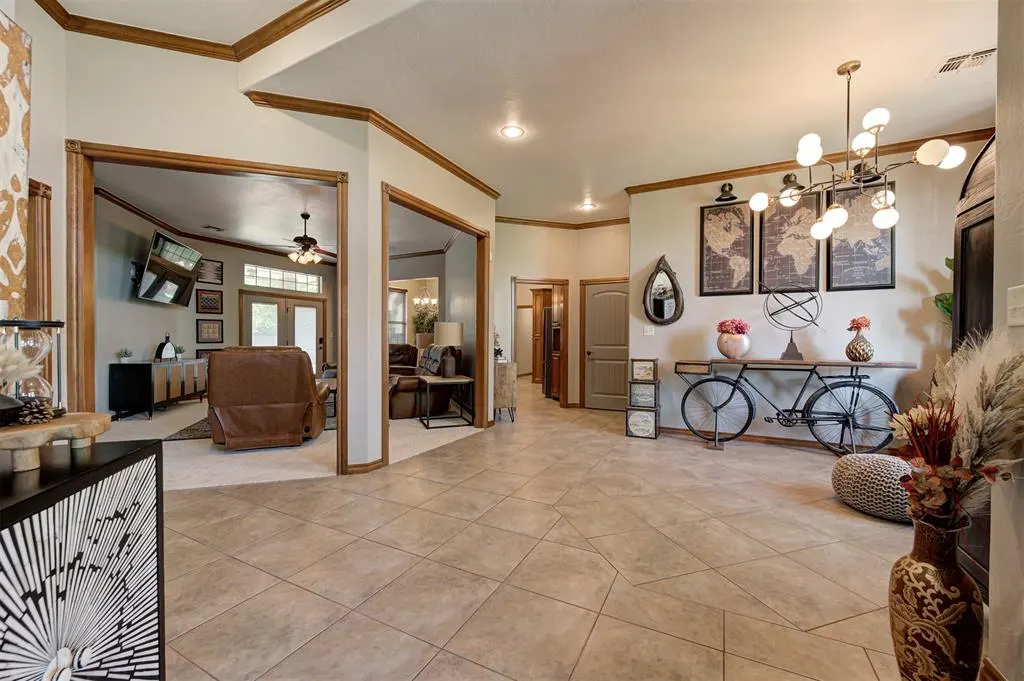 Photo 6 — 6623 NE Watts Road, Elgin, OK 73538