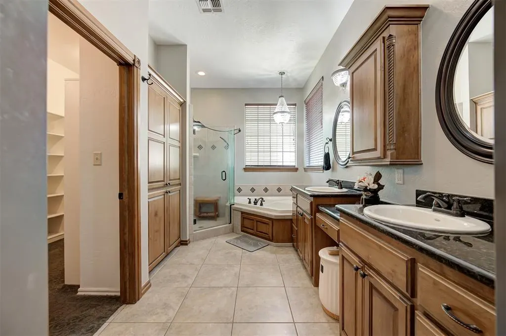 Photo 19 — 6623 NE Watts Road, Elgin, OK 73538